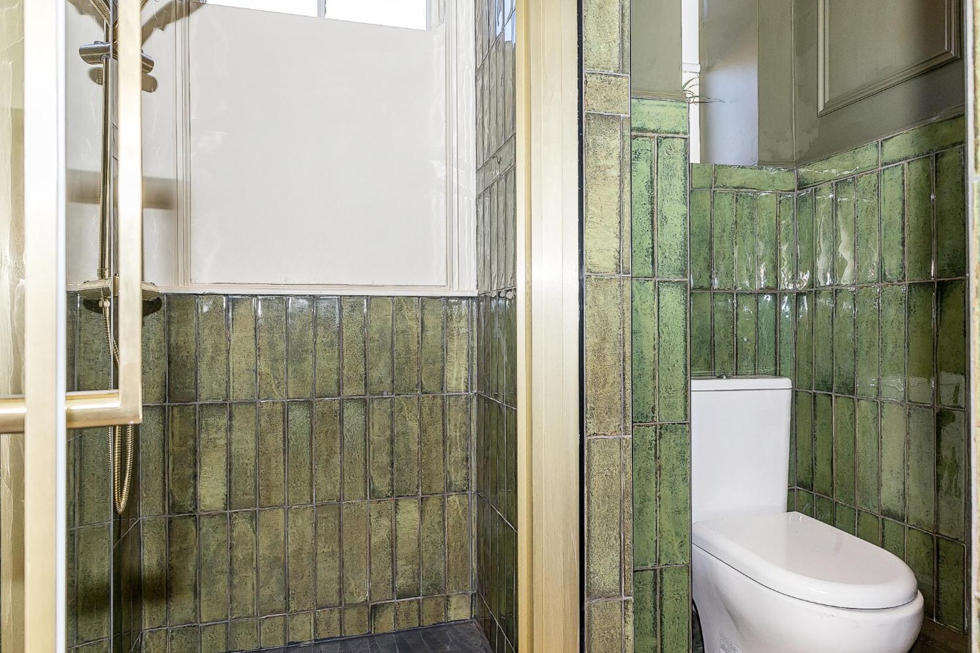 Munster Apartment , 7 Henrietta Street, Dublin City Centre Екстериор снимка